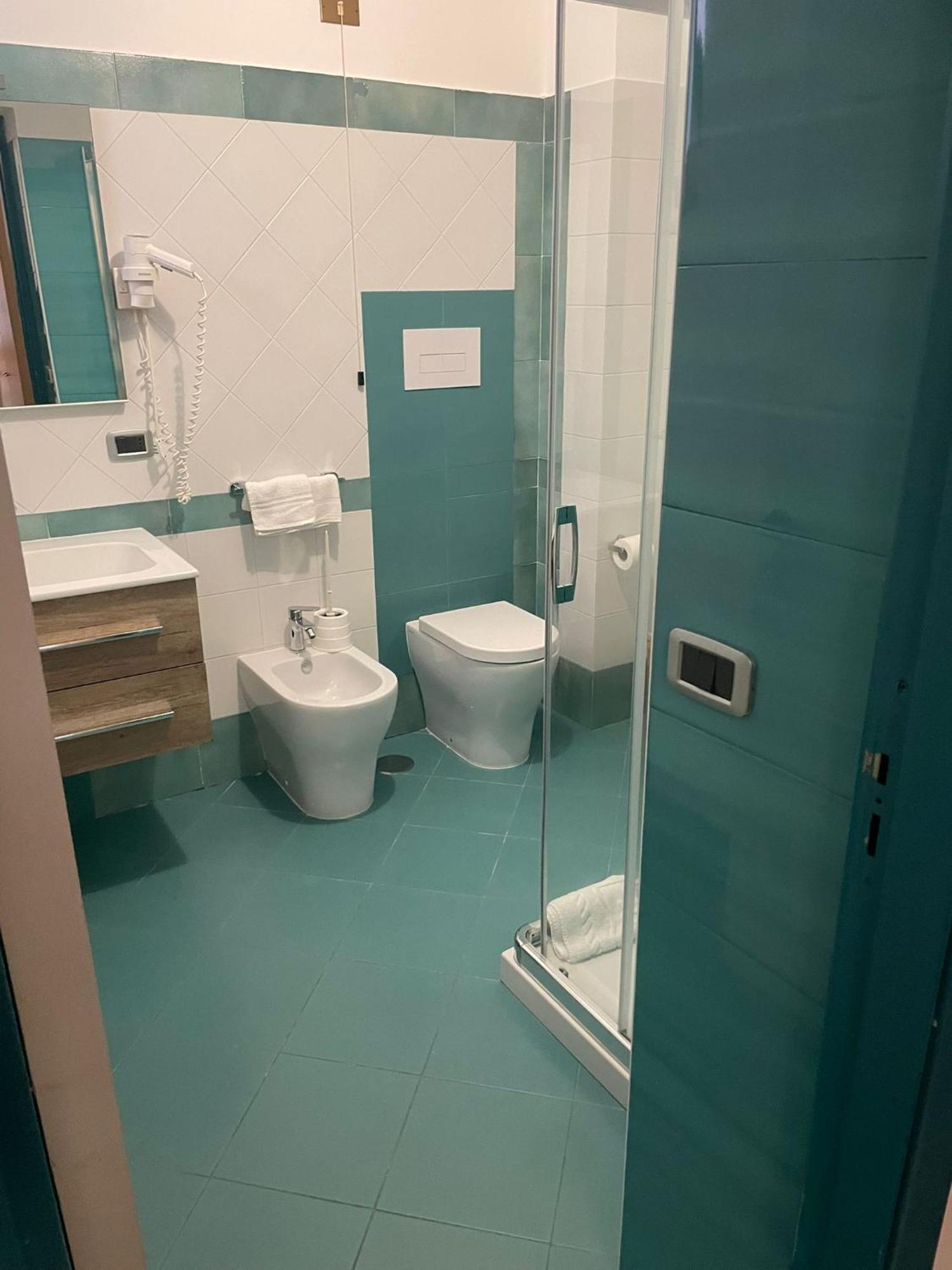B&B Residence Eco Del Mare 帕利努罗 外观 照片